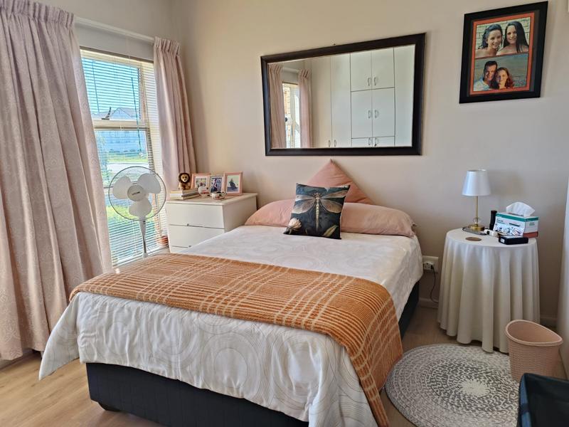 1 Bedroom Property for Sale in Sonkring Western Cape